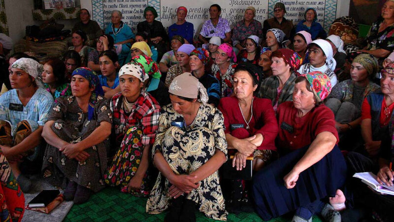 Inside the wardrobe: Women’s clothing increasingly policed in Tajikistan