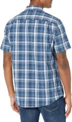 Amazon Essentials Men's Regular-Fit Short-Sleeve Poplin Shirt, Collared, Washed - Image 3