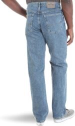 Wrangler Authentics Men's Classic 5-Pocket Relaxed Fit Cotton Jean - Image 2