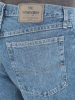 Wrangler Authentics Men's Classic 5-Pocket Relaxed Fit Cotton Jean - Image 4