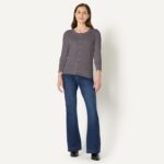 Amazon Essentials Women's Lightweight Crewneck - Image 5