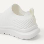 Amazon Essentials Women's Slip-On Lightweight Knit Walking Shoes - Image 6