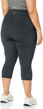 Amazon Essentials Women's High Waisted Active Sculpt Workout Athleisure Capri Leggings with Pockets - Image 5