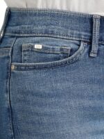 Lee Women's Ultra Lux Comfort with Flex Motion Bootcut Jean - Image 4