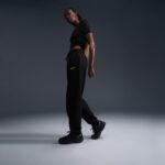 Nike Women's Sportswear Phoenix Fleece High-Waisted Oversized Sweatpants - Image 4