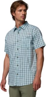 Columbia Men's PFG Harbor Peak Short Sleeve Shirt - Image 3