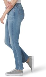 Lee Women's Legendary Mid Rise Straight Leg Jean - Image 3