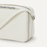 Amazon Essentials Women's Boxy Crossbody Bag - Image 4