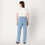 Amazon Essentials Women's High-Rise Straight Leg Jean - Image 7