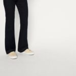 Amazon Essentials Women's Low Top Classic Sneakers - Image 3