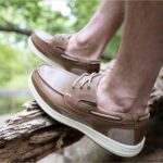 DOCKERS Mens Beacon Classic Leather Boat Shoes with Stain Defender - Image 2