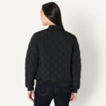 Amazon Essentials Women's Relaxed-Fit Long Quilted Jacket with Snap Closure - Image 3