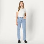 Amazon Essentials Women's Medium Stretch Slim-Fit Mid-Rise Straight Leg Jeans - Image 3