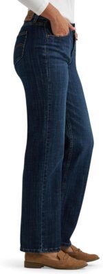 Lee Women's Legendary Relaxed Straight Jean - Image 2