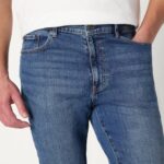Amazon Essentials Men's Medium Stretch Skinny-Fit Jeans - Image 5