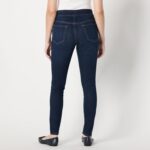 Amazon Essentials Women's Stretch Denim Mid-Rise Pull-On Skinny Jegging - Image 2