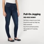Amazon Essentials Women's Stretch Denim Mid-Rise Pull-On Skinny Jegging - Image 4