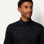 Amazon Essentials Men's Slim Fit Long Sleeve Wrinkle Resistant Stretch Dress Shirt - Image 3