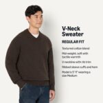 Amazon Essentials Men's Regular-Fit Cotton Blend V-Neck Sweater - Image 4
