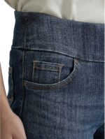Lee Women's Sculpting Slim Fit Slim Leg Pull On Jean - Image 4