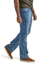 Wrangler Authentics Men's Relaxed Fit Boot Cut Jean - Image 2