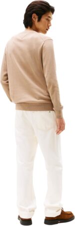 Tommy Hilfiger Men's Cotton Solid V Neck Sweater Lightweight Pullover - Image 4