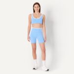 Amazon Essentials Women's Active FormFlex Buttery Soft Light Support V-Neck Sports Bra with Contrast Trim - Image 5