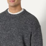 Amazon Essentials Men's Relaxed-Fit Faux Mohair Crewneck Pullover Sweater - Image 3