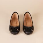 Amazon Essentials Women's Comfortable Round Toe Ballet Flats with Bow - Image 5