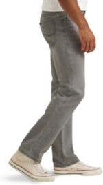 Lee Men's Legendary Regular Straight Jean - Image 2
