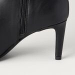 Amazon Essentials Women's Stiletto Heel Dress Ankle Boots with Side Zip - Image 5