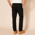 Amazon Essentials Men's Slim-Fit Wrinkle-Resistant Flat-Front Chino Pant - Image 3