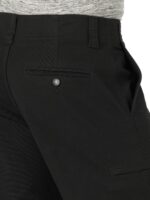 Lee Men's Extreme Motion Canvas Cargo Pant - Image 4
