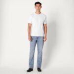 Amazon Essentials Men's Heavyweight Low Stretch Denim Straight-Fit Bootcut Jean - Image 5