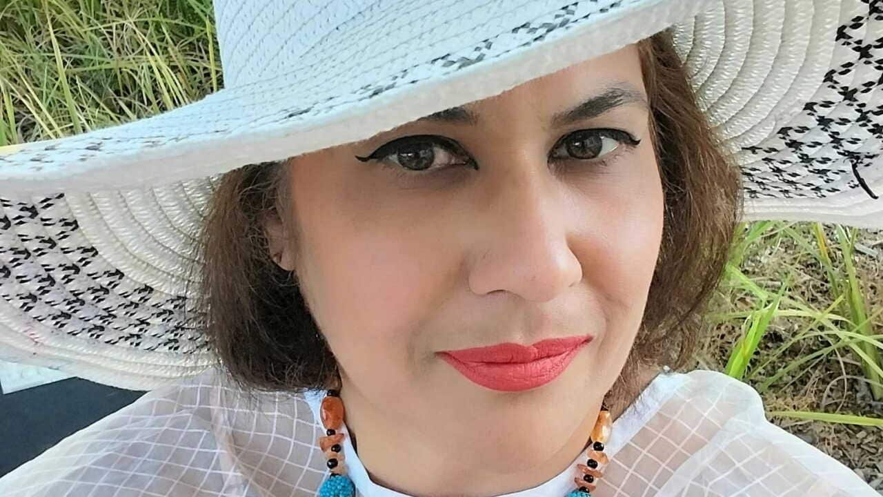From Paintbrush to Fashion Runway: The Creative Journey of Amna Irshad