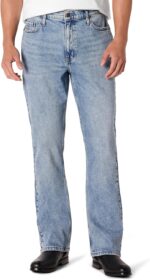 Amazon Essentials Men's Heavyweight Low Stretch Denim Straight-Fit Bootcut Jean