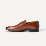 Amazon Essentials Men's Square Apron Toe Penny Loafer with Memory Foam - Image 2