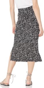 Amazon Essentials Women's Pull-On Knit Midi Skirt with Elastic Waist, Stretchy (Available in Plus Size) - Image 2