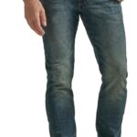 Men's Extreme Motion Slim Straight Leg Jean 2015437