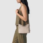 The Sak Alameda Leather Crossbody Purse - Leather Women's Handbag for Everyday & Travel - Cross Body Bag With Zipper - Image 2