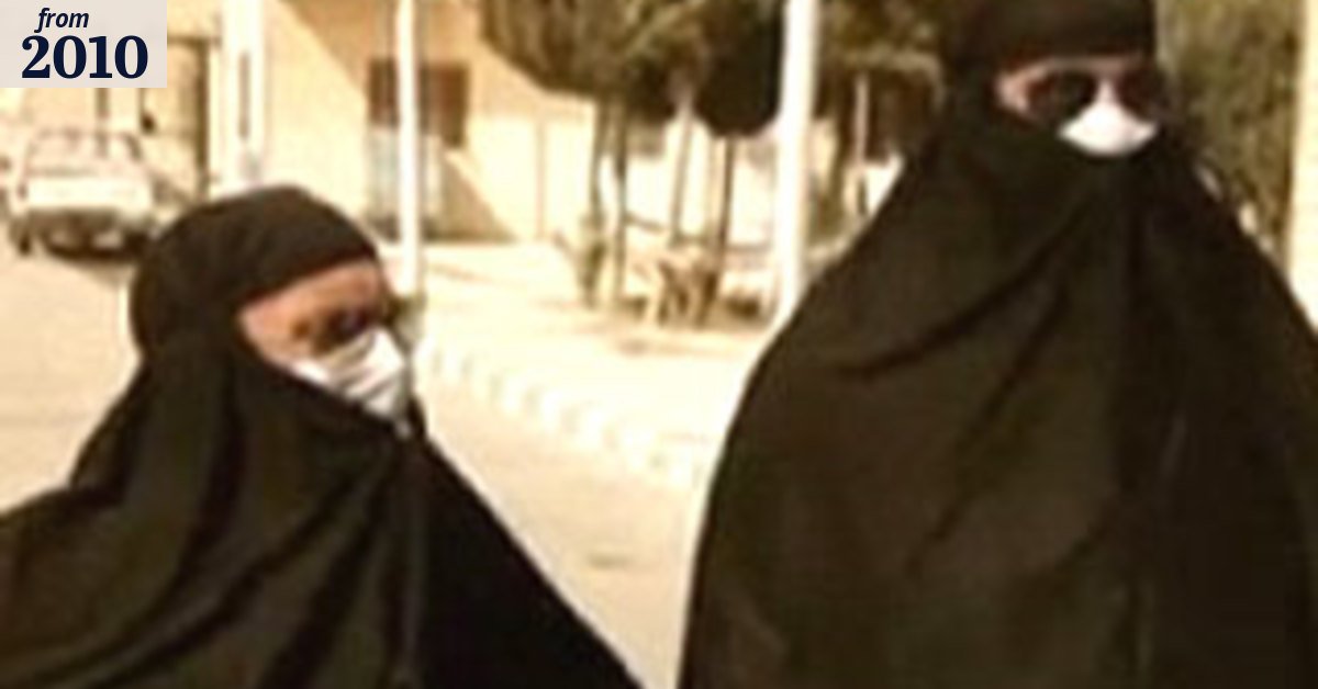 Top Gear stars cause row after burqa-style stunt