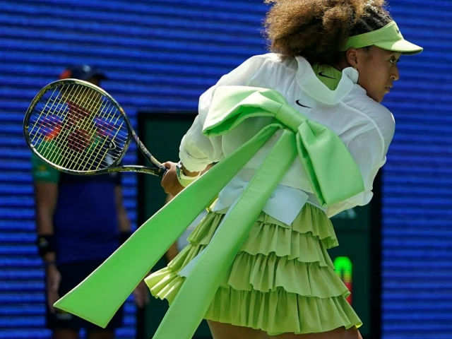 Wimbledon clings onto fashion traditions, with a twist | The Express Tribune