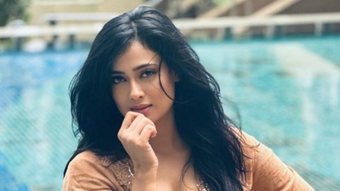 Shweta Tiwari shares gym bag essentials, skincare tips before workout