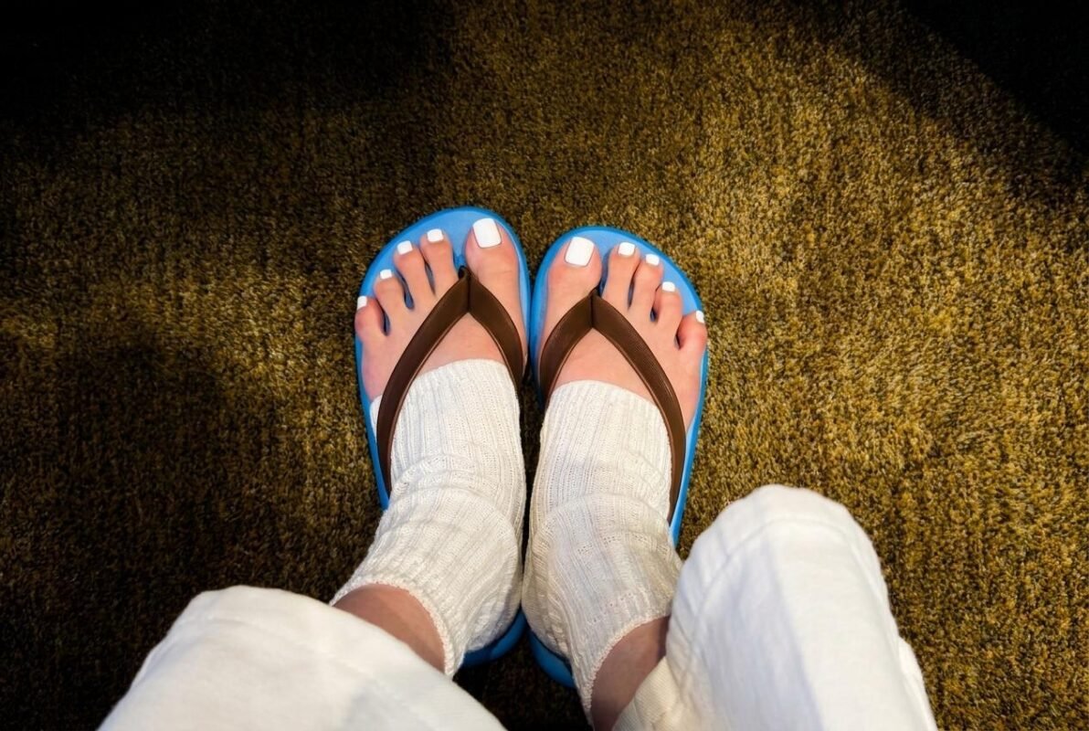 'Fashion disaster' flip-flops with socks become new summer trend among young Koreans - The Korea Times