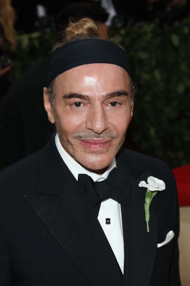 Andrew Bolton and Vogue's Anna Wintour reportedly consulted Jewish community leaders during the planning process to ensure the exhibition responsibly addresses Galliano's past