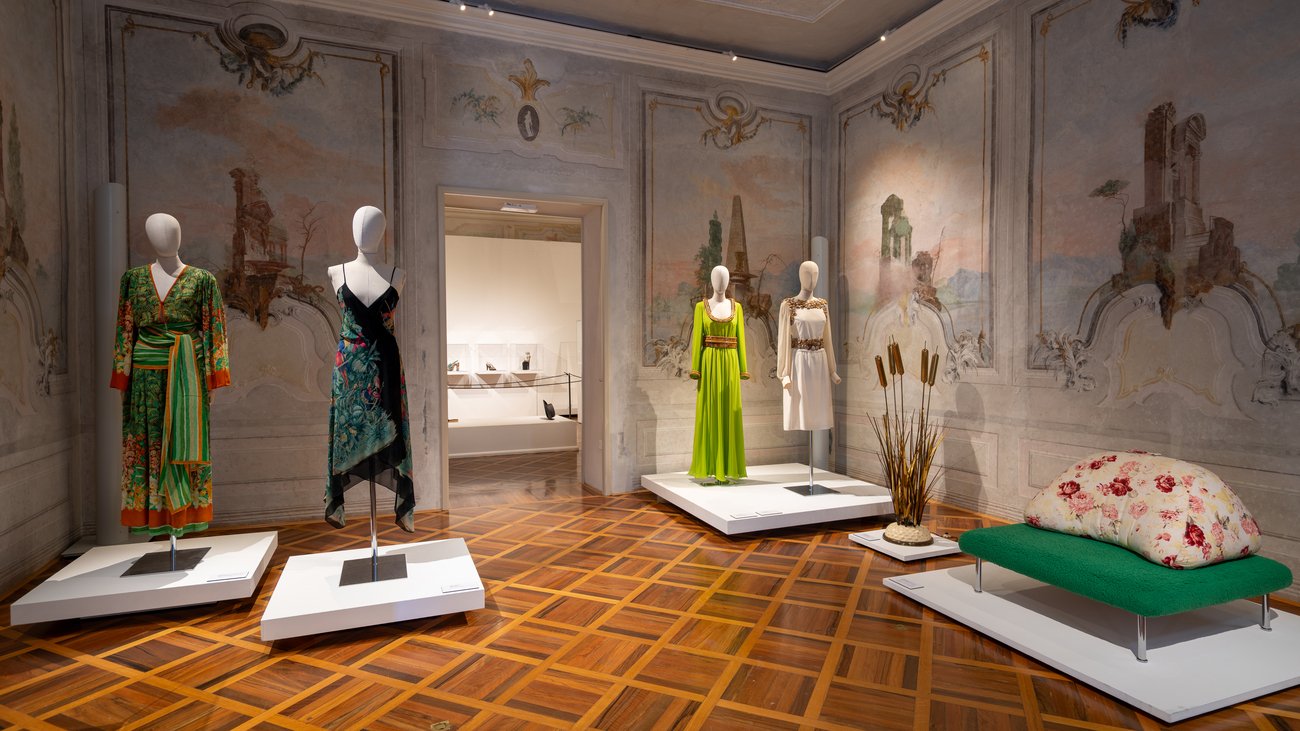 Fashion’s present measured against its past: three exhibitions not to | inItaly | Ambasciatori del Territorio - inItaly