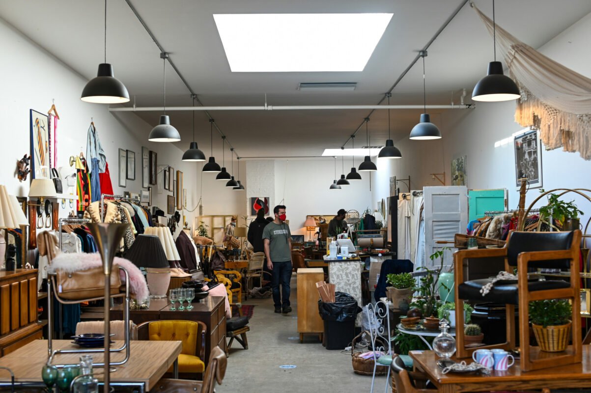 Emmaüs shops in Paris: the complete guide to hunting for clothes, furniture, and great bargains