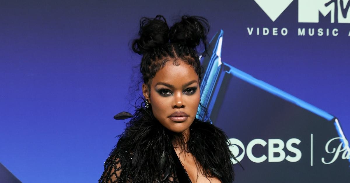 Every Must-See Look From the 2026 MTV VMAs Red Carpet