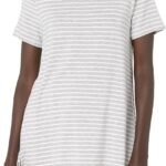 Amazon Essentials Women's Relaxed-Fit Short-Sleeve V-Neck Tunic Activewear Shirt