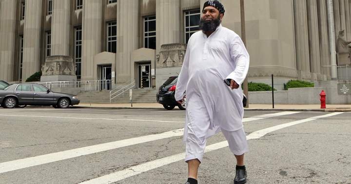 Muslim cab driver ticketed for religious garb fights U.S. city’s wardrobe rules - National | Globalnews.ca
